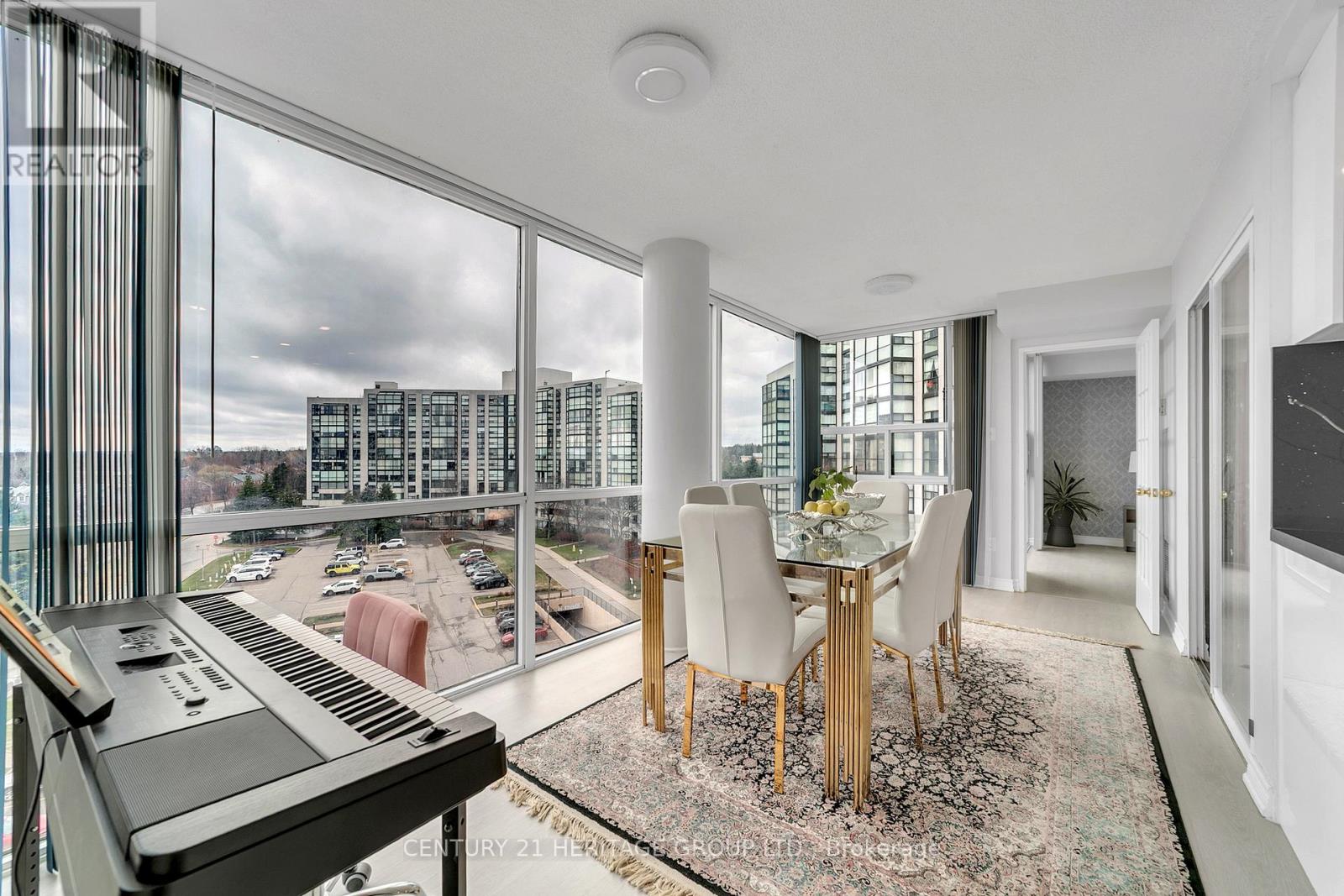 806 - 30 Harding Boulevard W, Richmond Hill, Ontario  L4C 9M3 - Photo 19 - N12996778