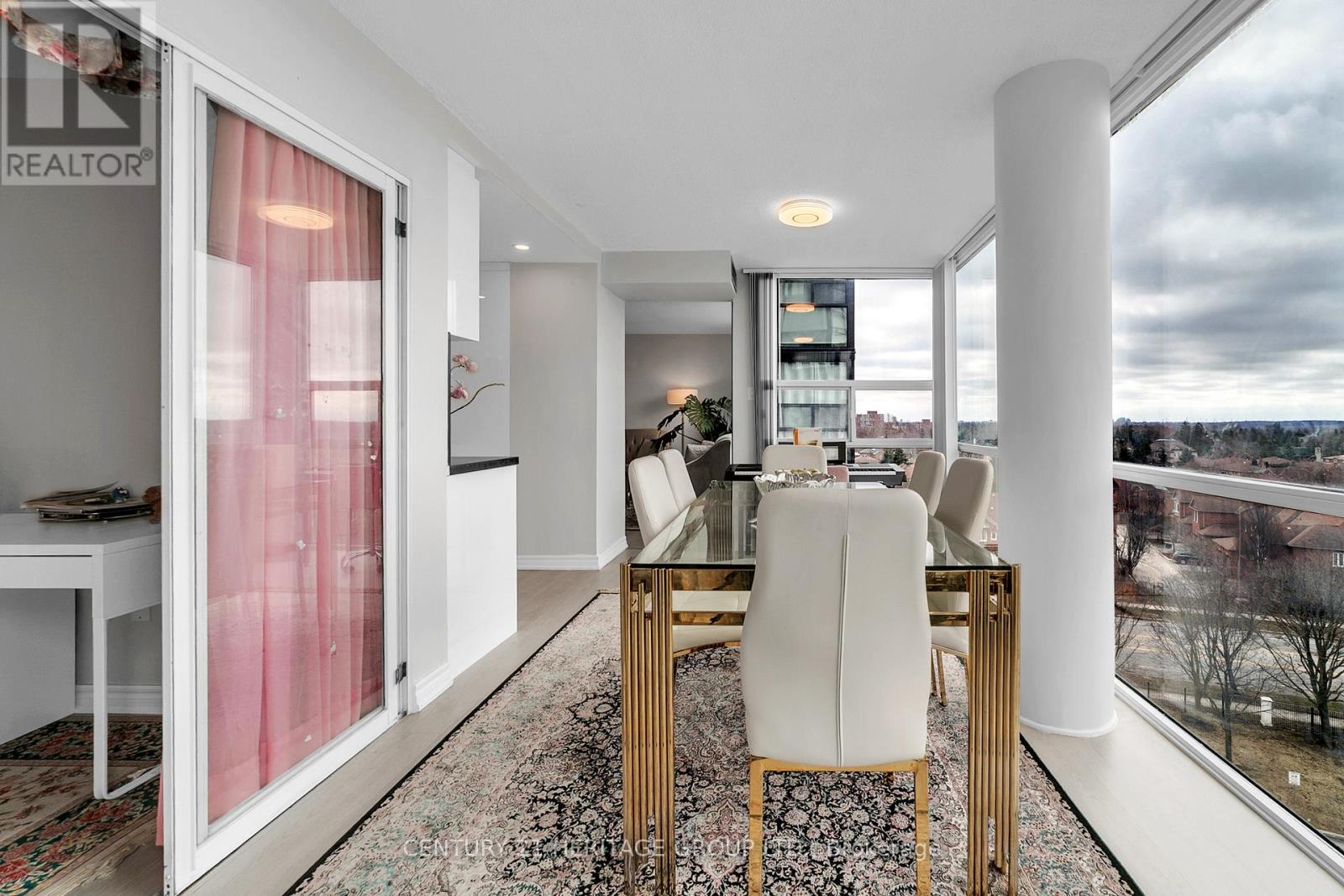 806 - 30 Harding Boulevard W, Richmond Hill, Ontario  L4C 9M3 - Photo 24 - N12996778