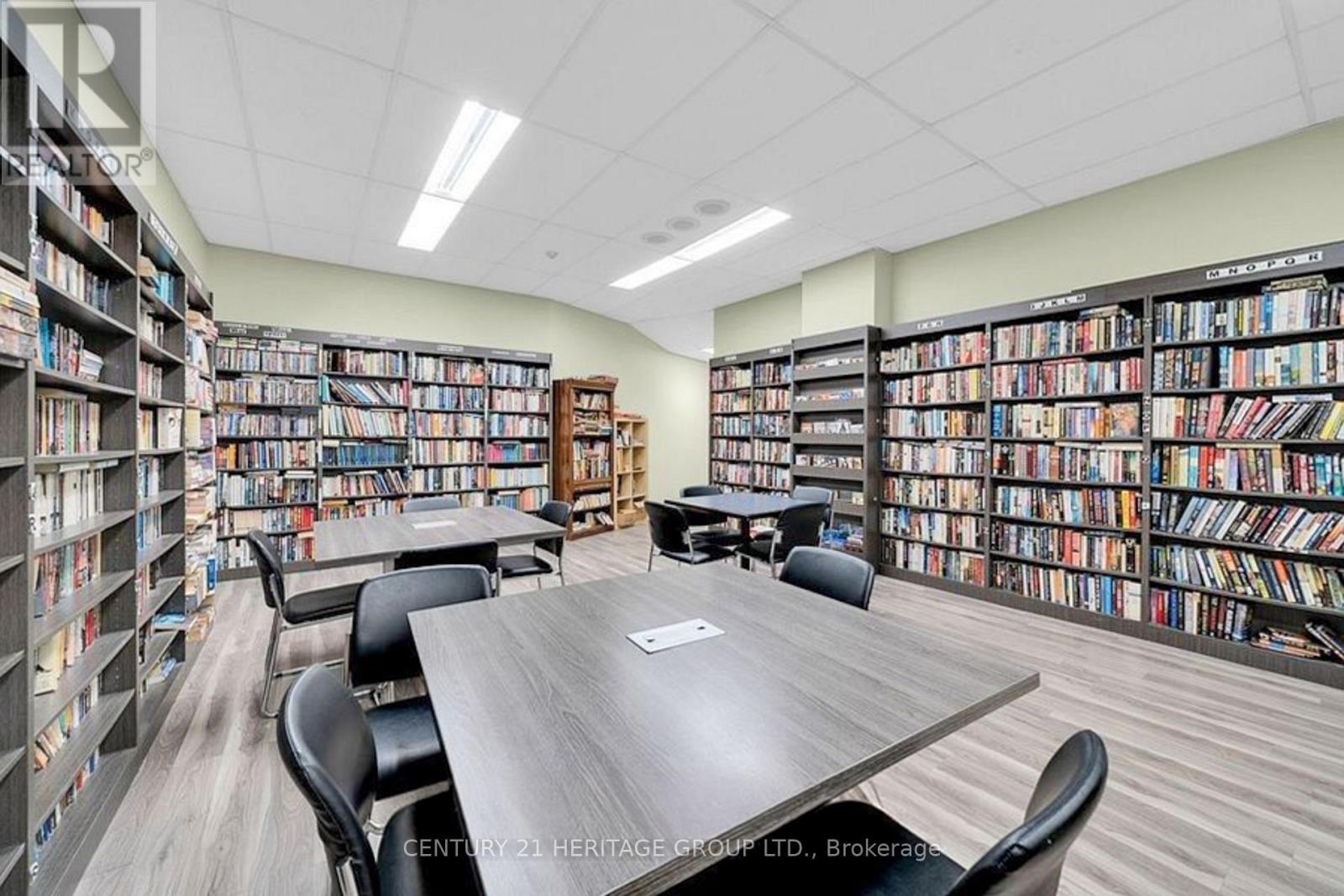 806 - 30 Harding Boulevard W, Richmond Hill, Ontario  L4C 9M3 - Photo 36 - N12996778