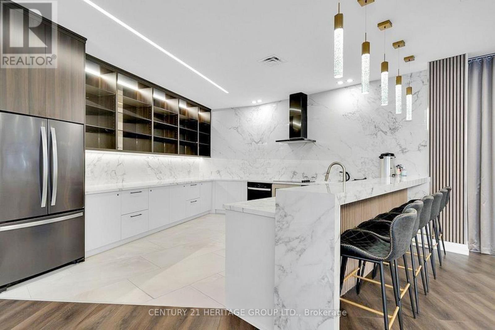 806 - 30 Harding Boulevard W, Richmond Hill, Ontario  L4C 9M3 - Photo 42 - N12996778