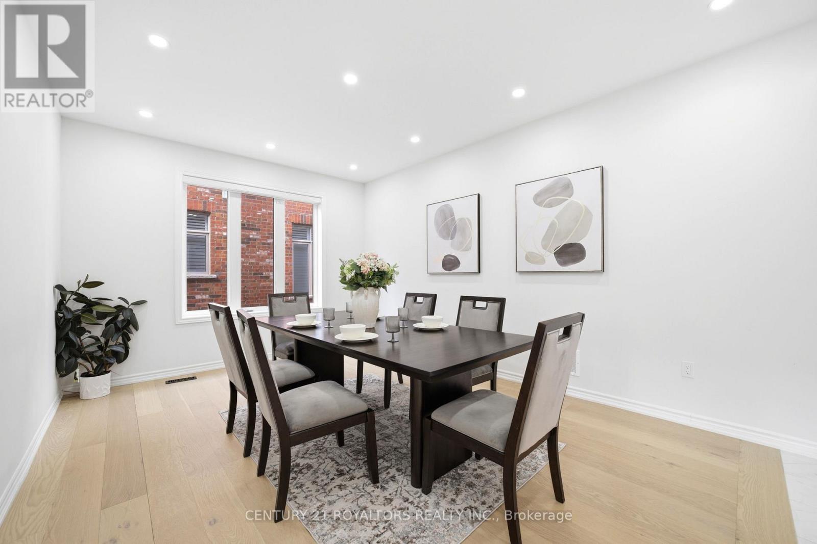 107 Rugman Crescent, Springwater, Ontario  L9X 2A5 - Photo 11 - S12996518