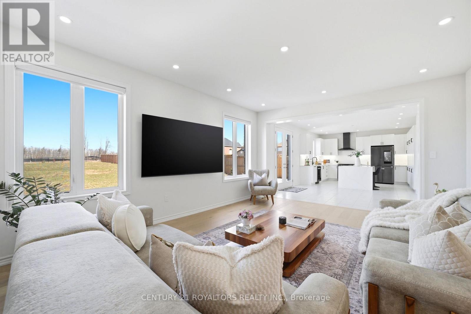 107 Rugman Crescent, Springwater, Ontario  L9X 2A5 - Photo 22 - S12996518