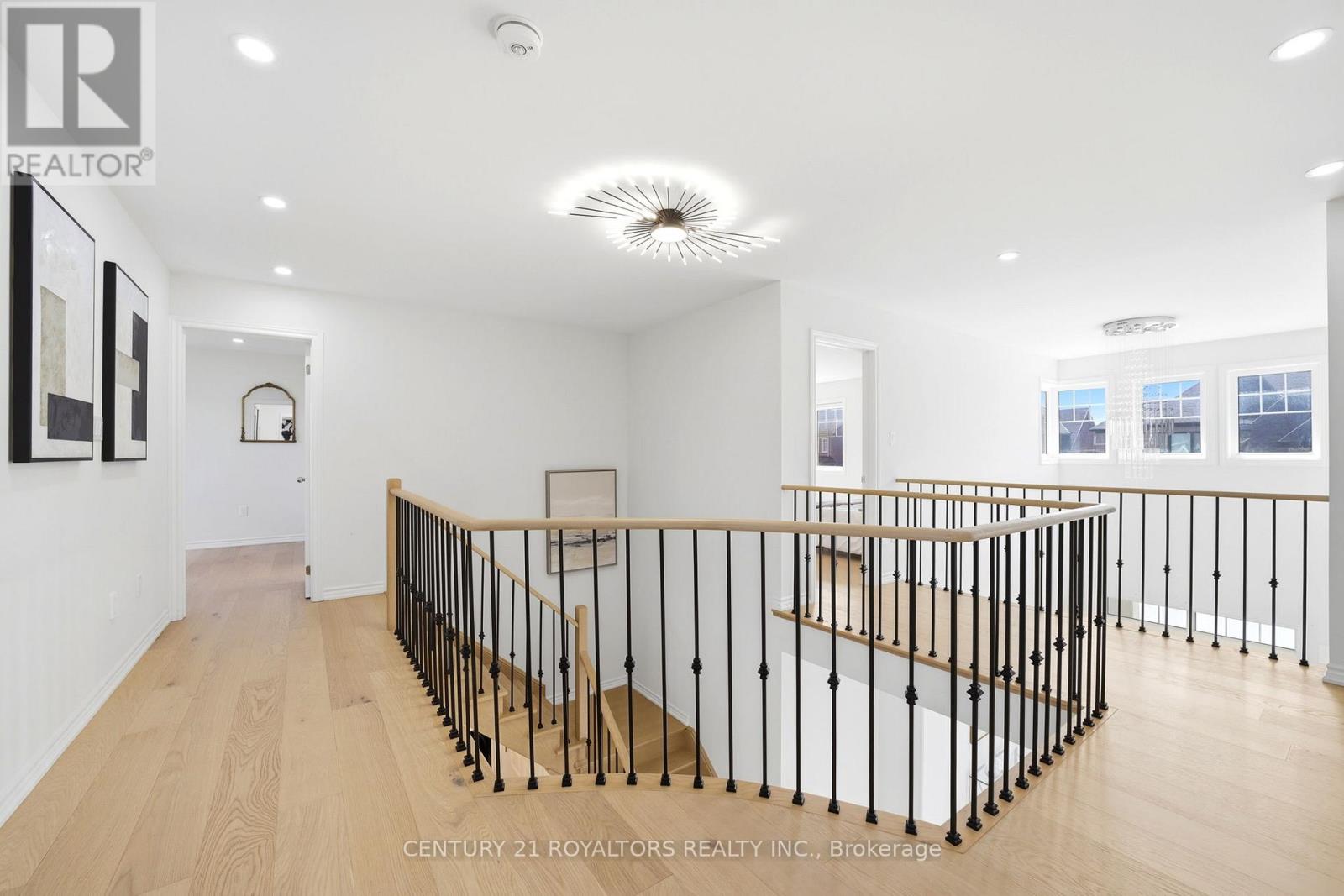 107 Rugman Crescent, Springwater, Ontario  L9X 2A5 - Photo 24 - S12996518