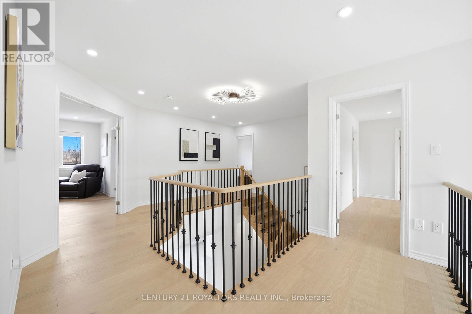 107 Rugman Crescent, Springwater, Ontario  L9X 2A5 - Photo 25 - S12996518