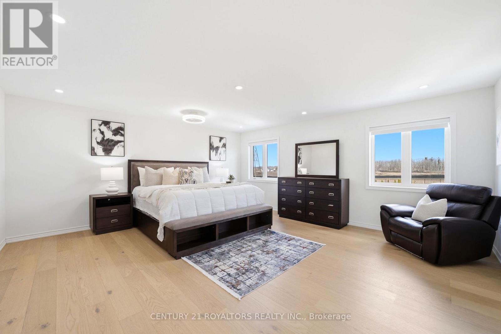 107 Rugman Crescent, Springwater, Ontario  L9X 2A5 - Photo 26 - S12996518