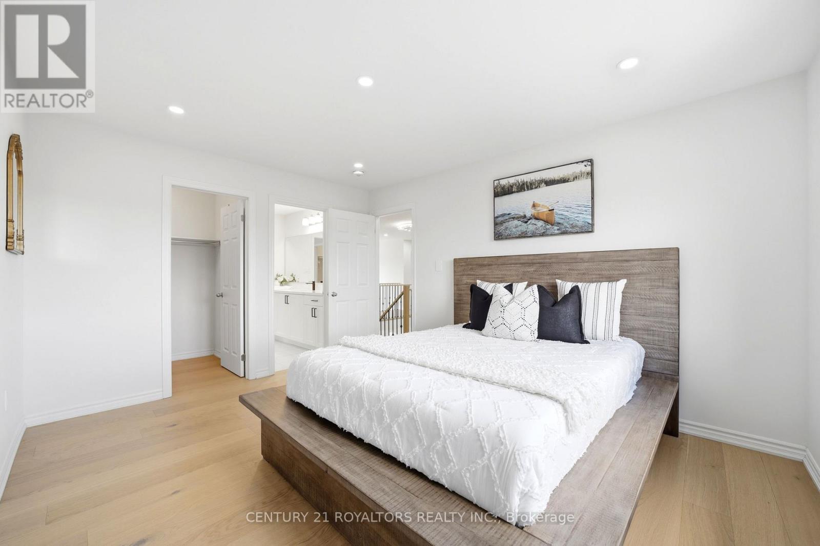 107 Rugman Crescent, Springwater, Ontario  L9X 2A5 - Photo 31 - S12996518