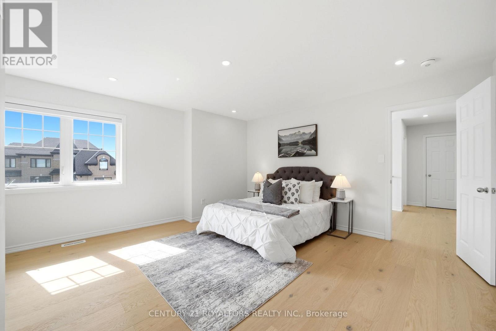 107 Rugman Crescent, Springwater, Ontario  L9X 2A5 - Photo 34 - S12996518