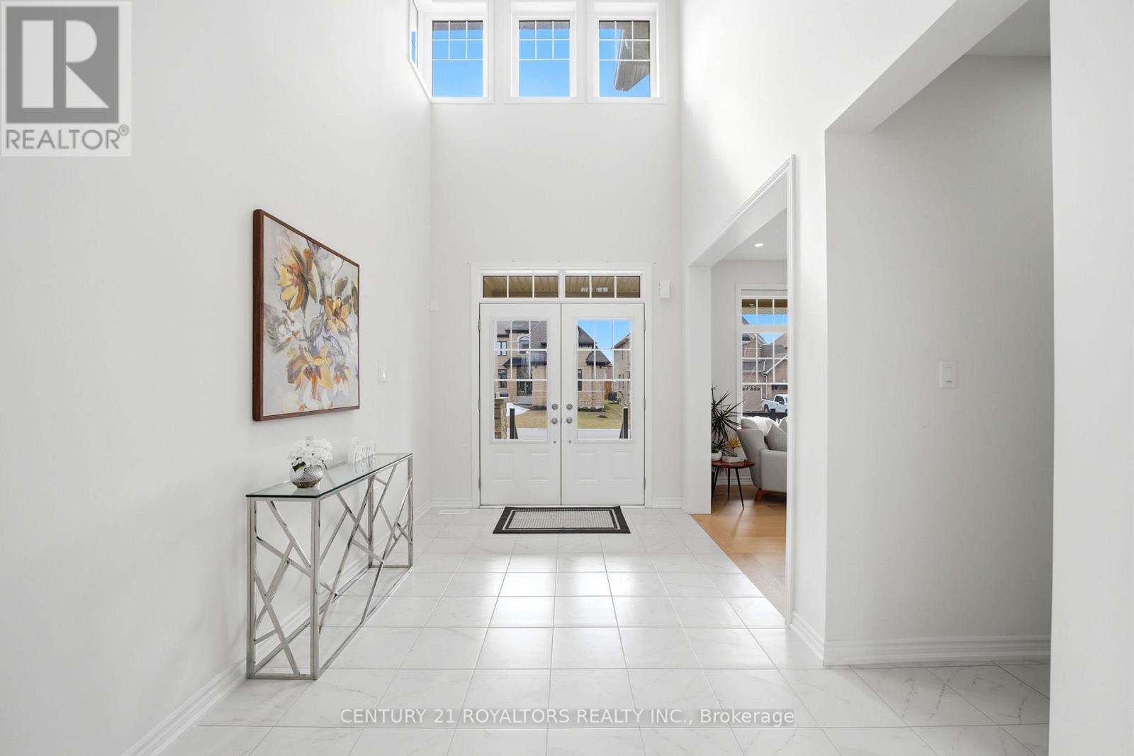 107 Rugman Crescent, Springwater, Ontario  L9X 2A5 - Photo 5 - S12996518