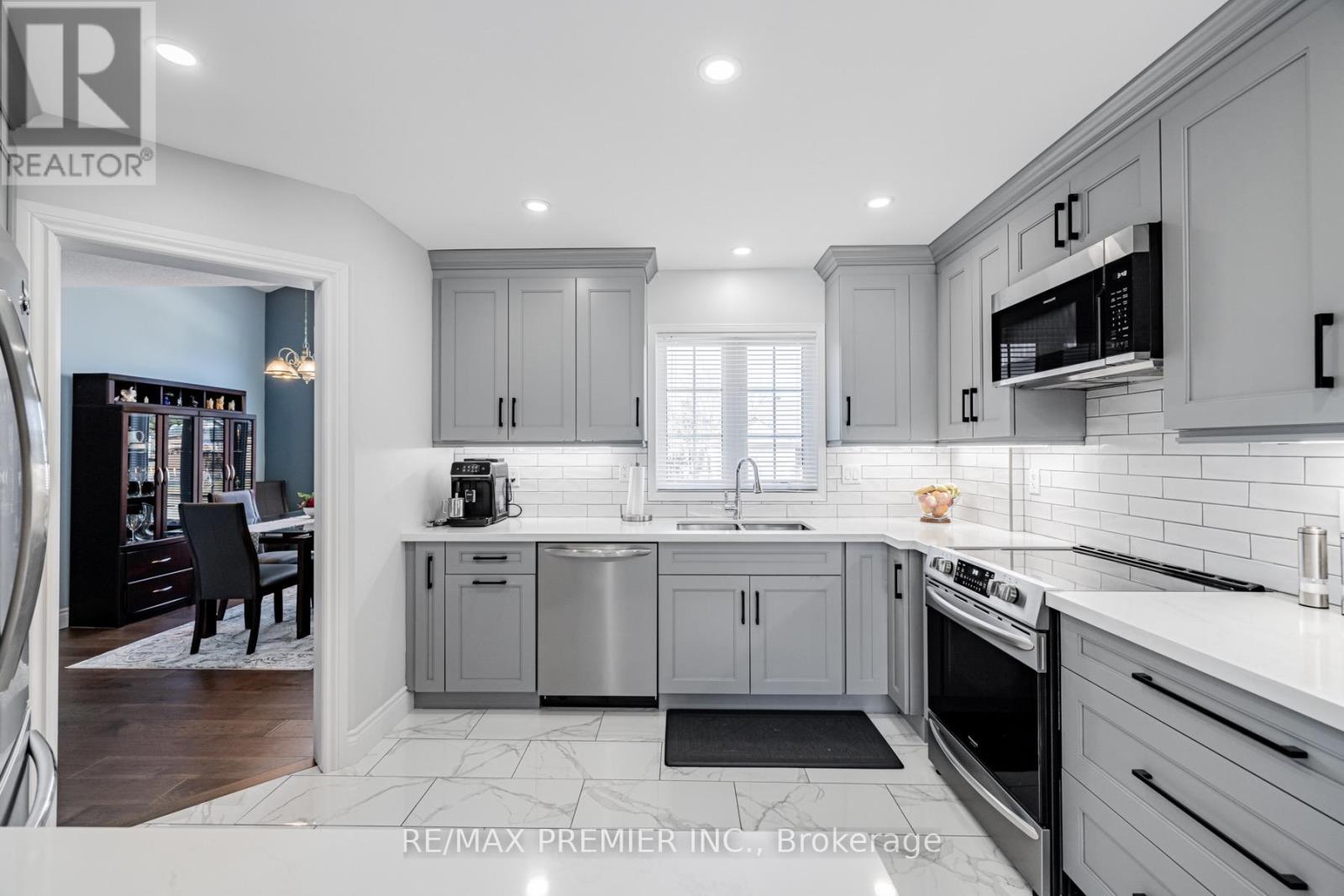 20 Cranberry Hts, Wasaga Beach, Ontario  L9Z 1M9 - Photo 13 - S12996644