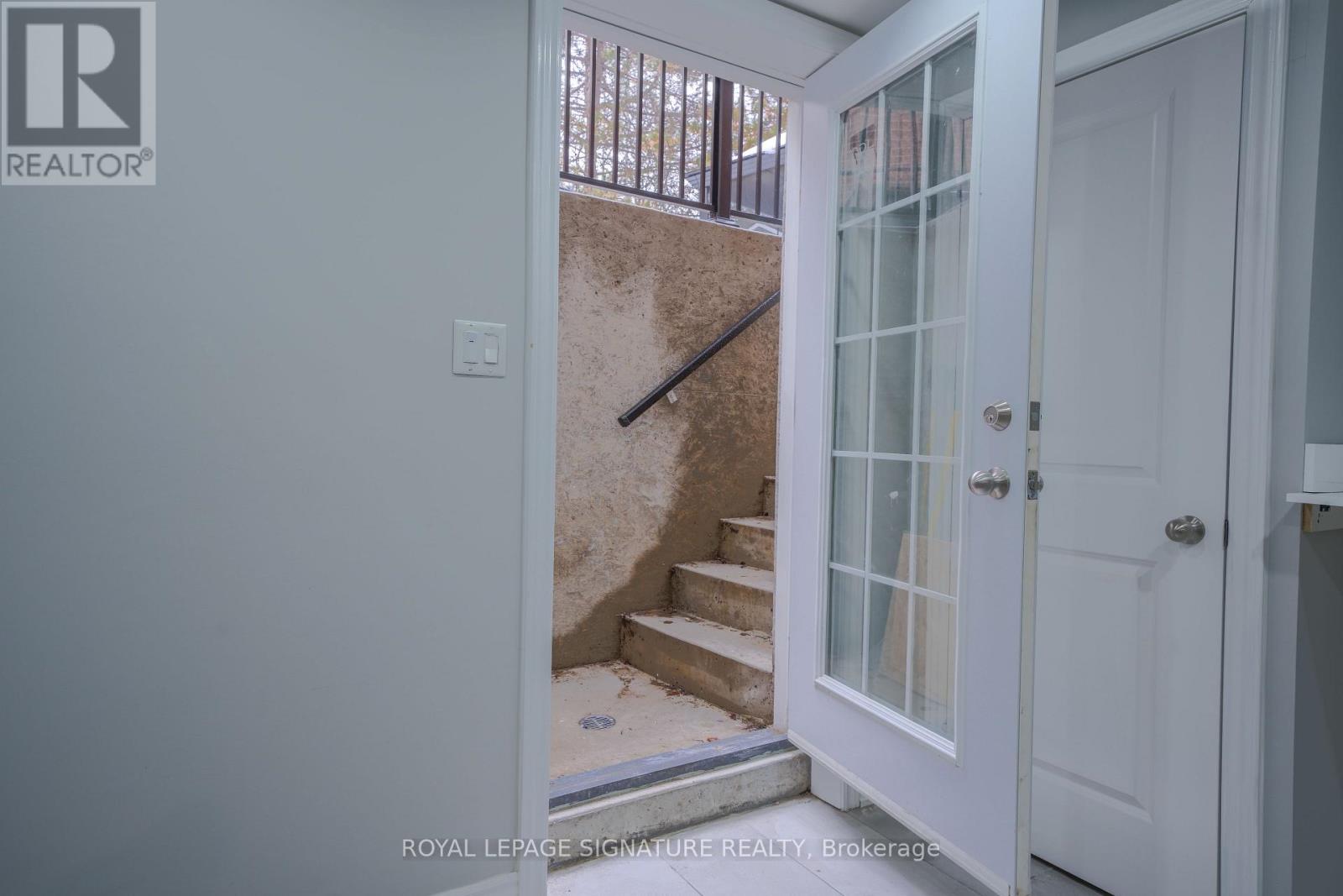 (Lower) - 2111 Lynn Heights Drive, Pickering, Ontario L1X 2S1 - Photo 17 - E12993596