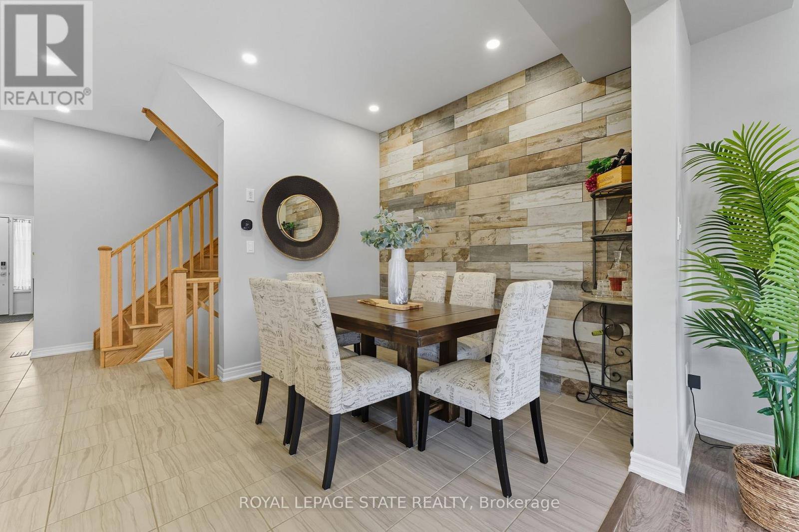 71 Bradbury Road, Hamilton, Ontario  L8J 0E4 - Photo 6 - X12717042