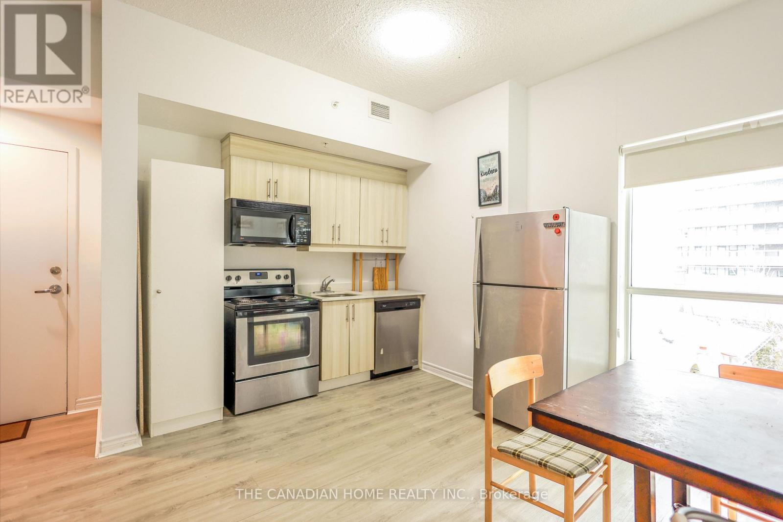 304 - 160 King Street N, Waterloo, Ontario  N2J 2Y2 - Photo 4 - X12901332