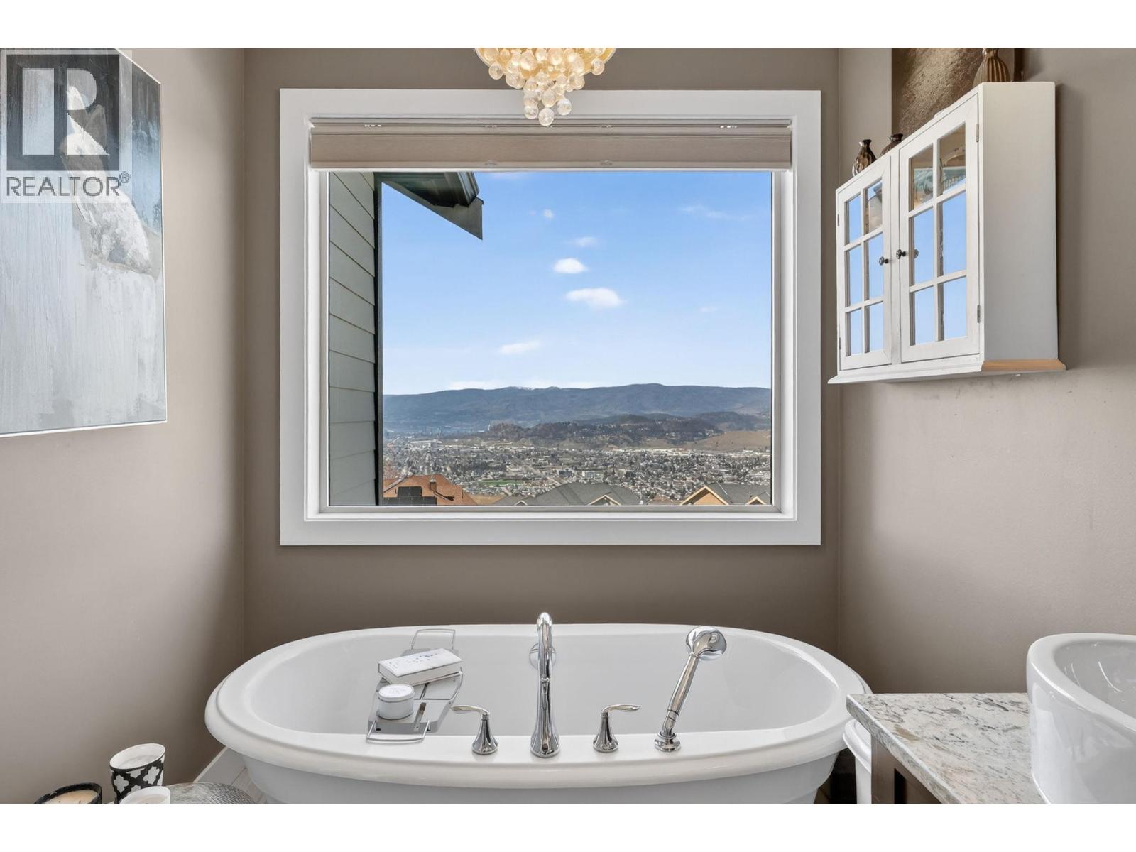 414 Prestwick Street, Kelowna, British Columbia  V1P 1T1 - Photo 28 - 10382970