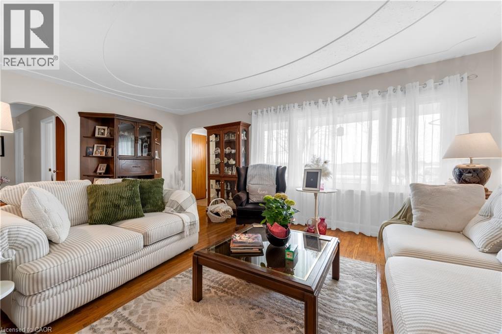 609 E Green Mountain Road E, Stoney Creek, Ontario  L8J 2Z7 - Photo 9 - 40820688