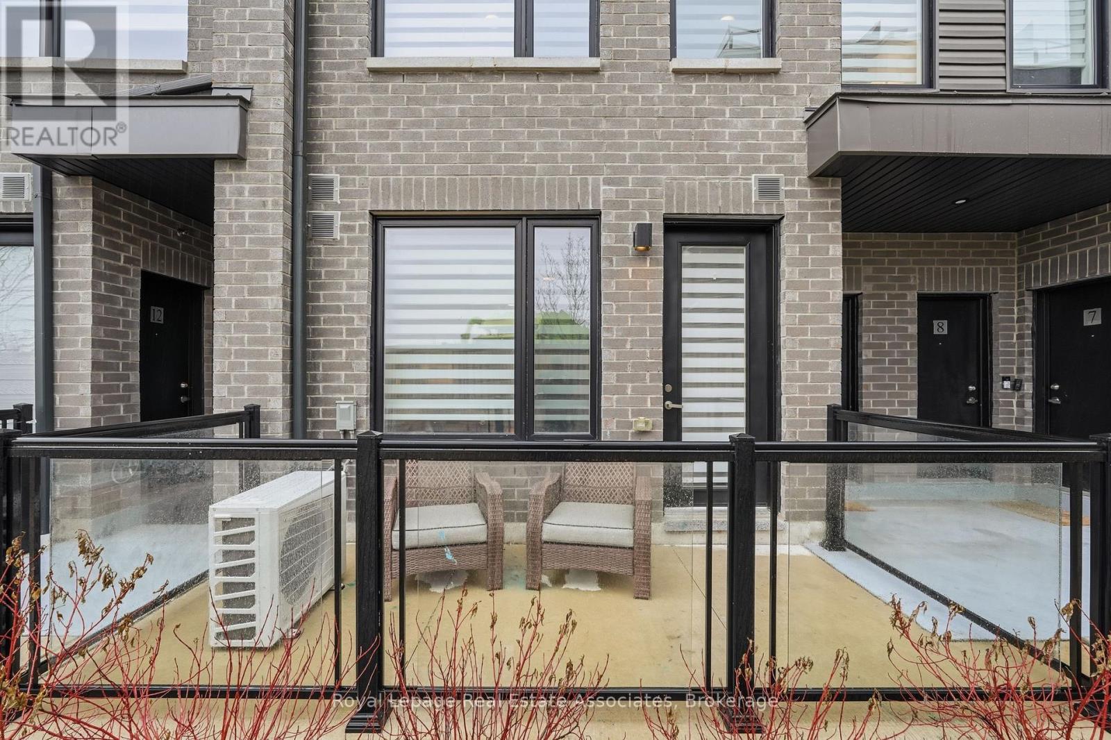 10 - 3425 Ridgeway Drive, Mississauga, Ontario  L5L 0B9 - Photo 37 - W12996464