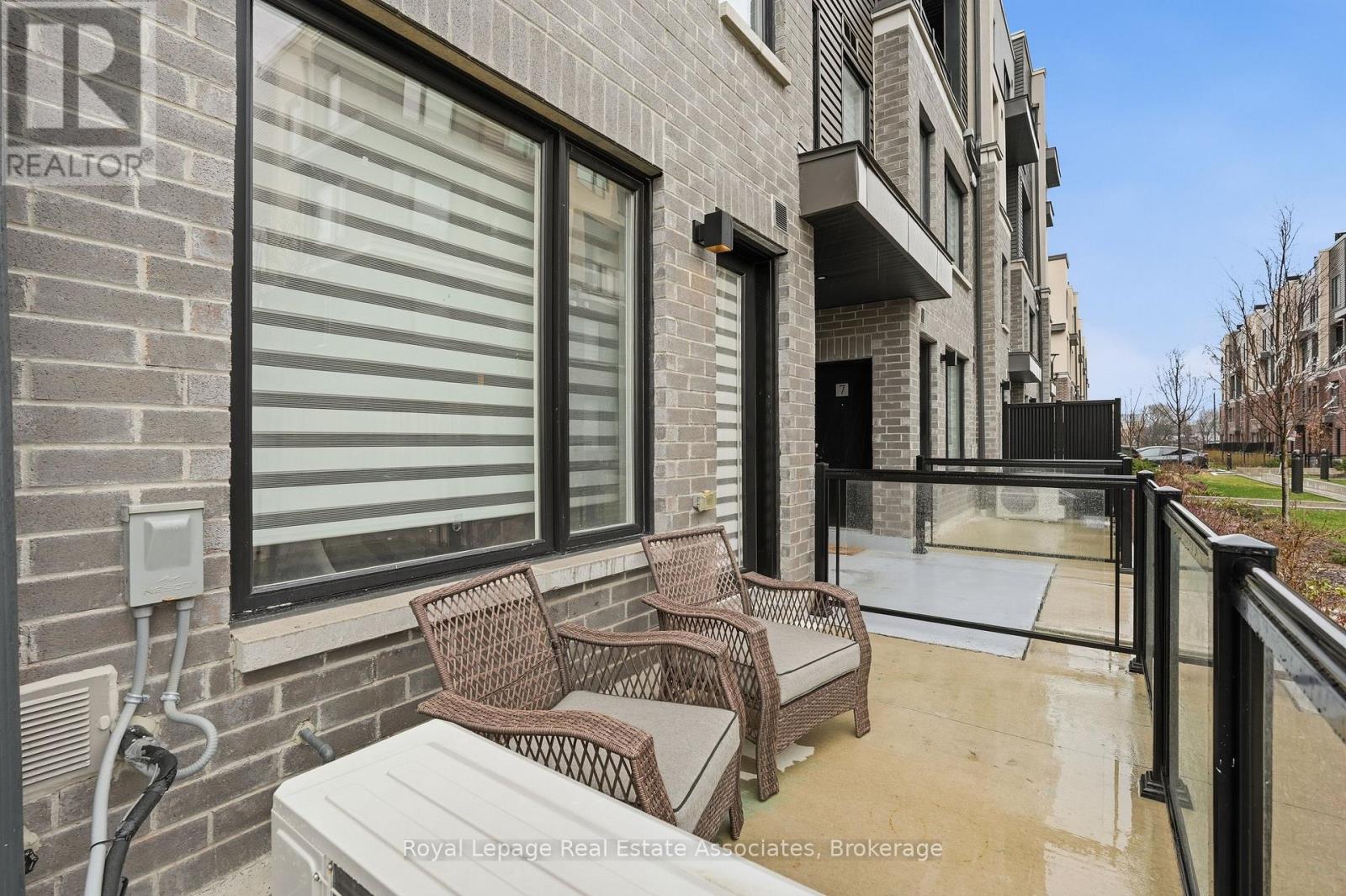 10 - 3425 Ridgeway Drive, Mississauga, Ontario  L5L 0B9 - Photo 38 - W12996464