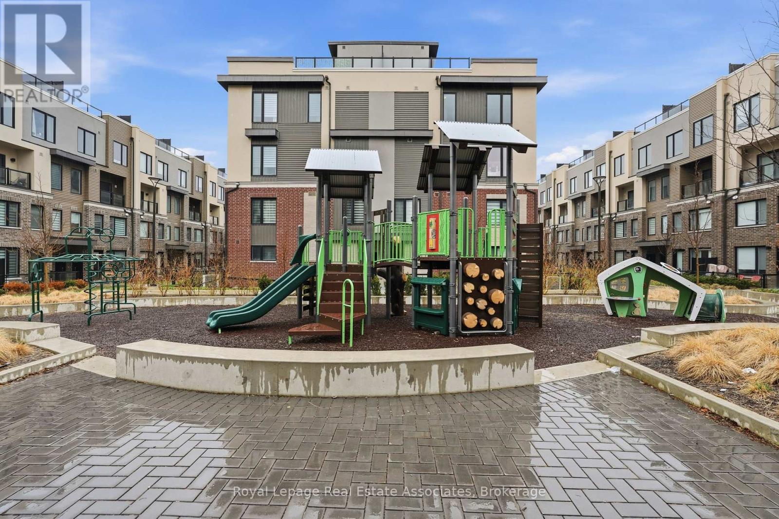 10 - 3425 Ridgeway Drive, Mississauga, Ontario  L5L 0B9 - Photo 39 - W12996464