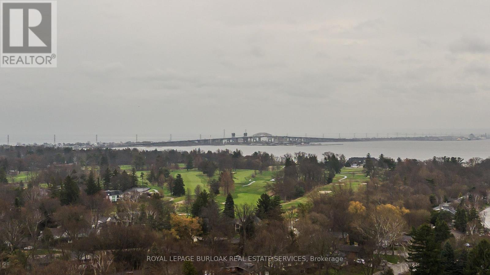 412 - 391 Plains Road E, Burlington, Ontario  L7T 4M2 - Photo 3 - W12996476