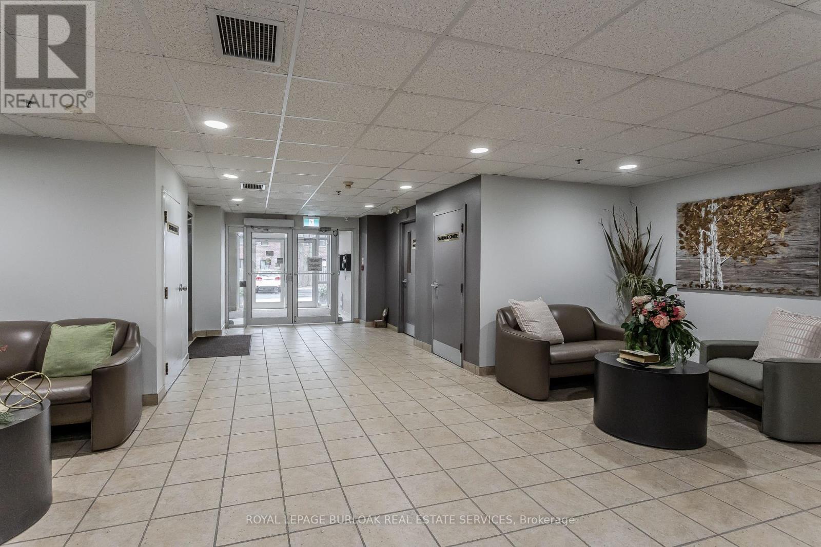 412 - 391 Plains Road E, Burlington, Ontario  L7T 4M2 - Photo 30 - W12996476