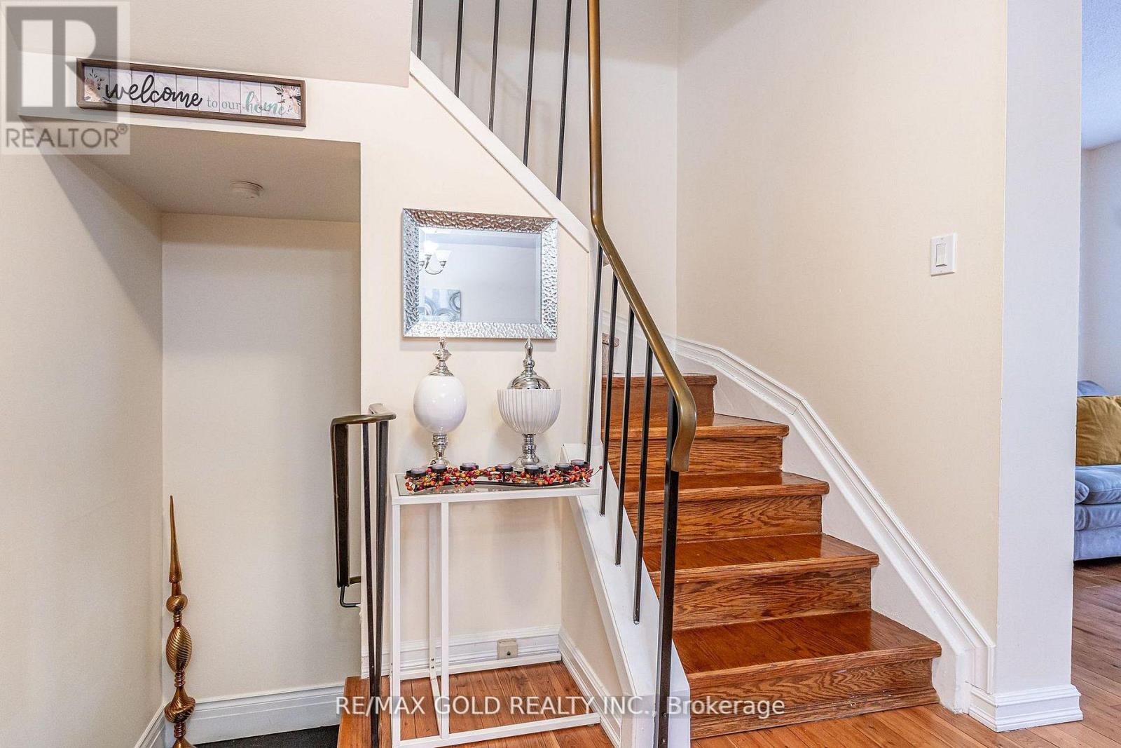 33 - 33 Guildford Crescent, Brampton, Ontario  L6S 3K2 - Photo 12 - W12996490