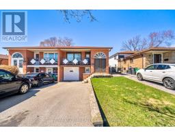 877 CONSORT CRESCENT, Mississauga, Ontario