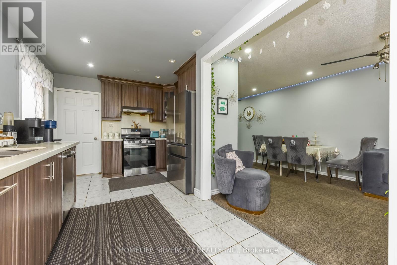 7816 Priory Crescent, Mississauga, Ontario  L4T 3H5 - Photo 14 - W12996606