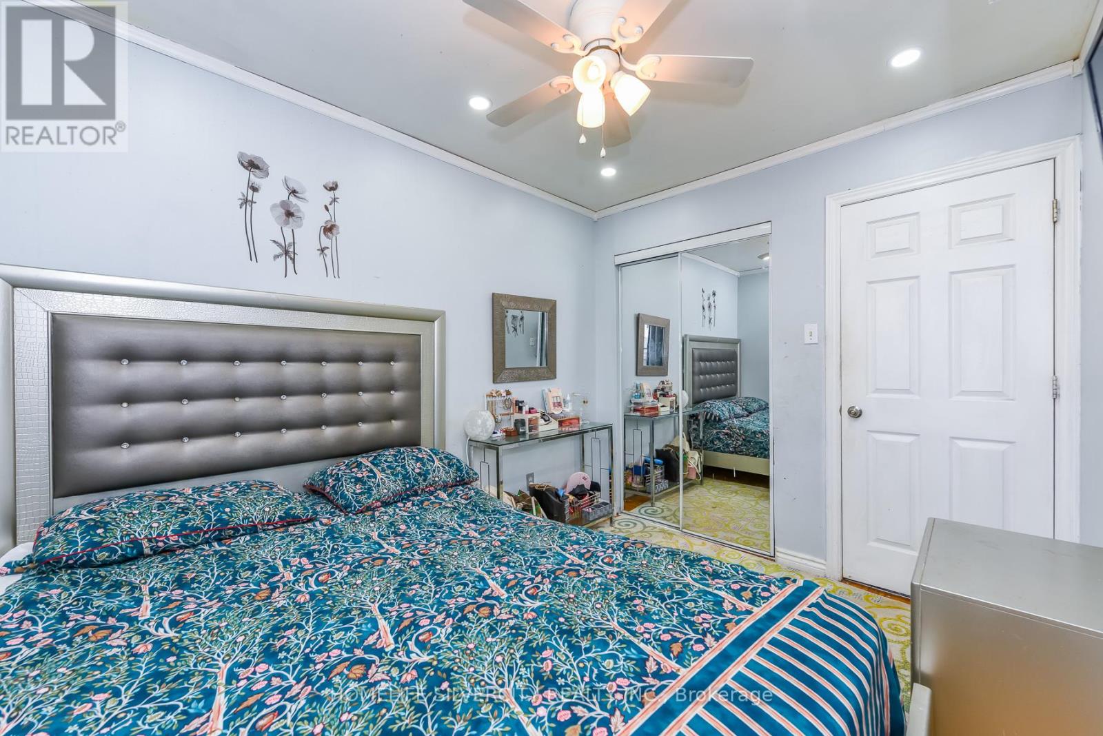 7816 Priory Crescent, Mississauga, Ontario  L4T 3H5 - Photo 28 - W12996606