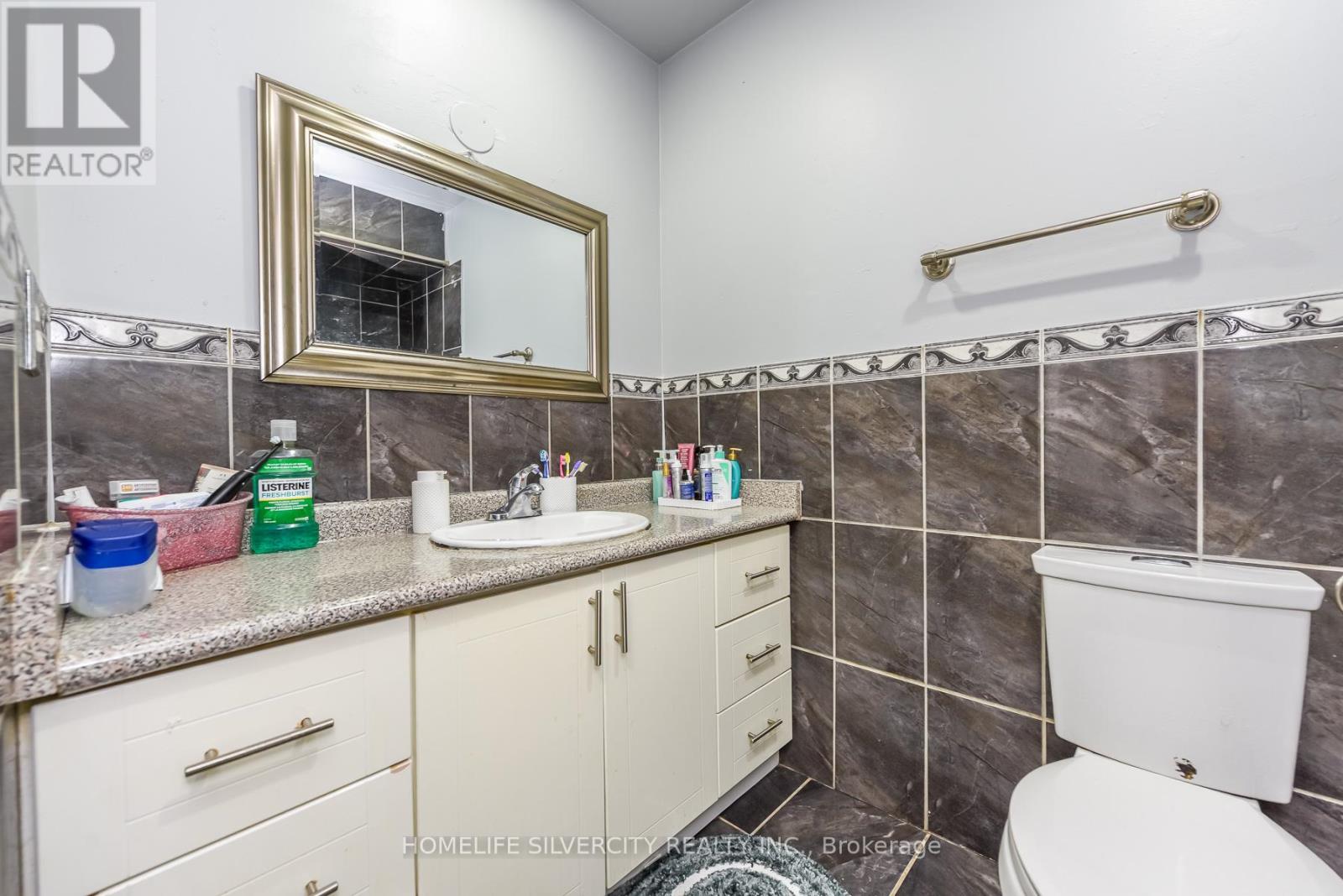 7816 Priory Crescent, Mississauga, Ontario  L4T 3H5 - Photo 29 - W12996606