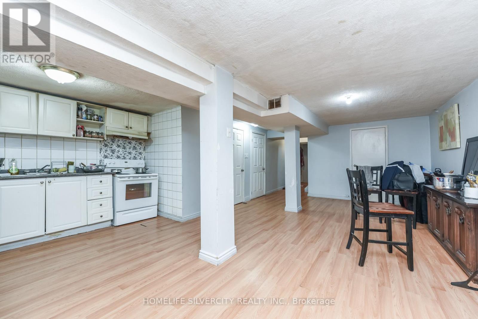 7816 Priory Crescent, Mississauga, Ontario  L4T 3H5 - Photo 33 - W12996606