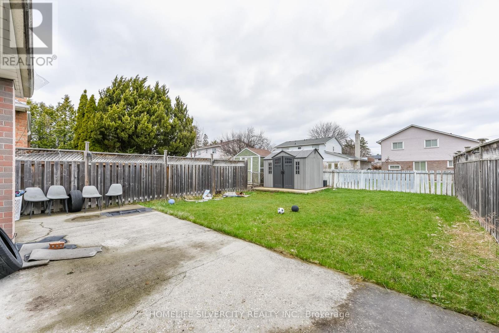 7816 Priory Crescent, Mississauga, Ontario  L4T 3H5 - Photo 36 - W12996606