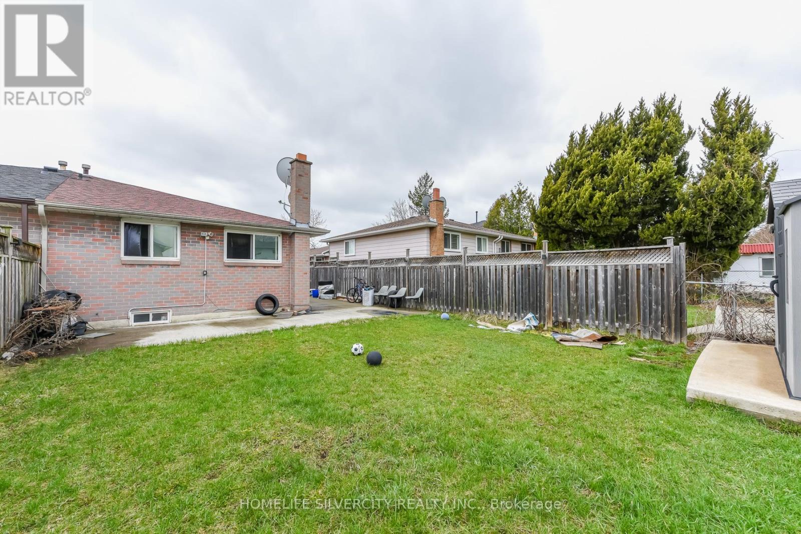 7816 Priory Crescent, Mississauga, Ontario  L4T 3H5 - Photo 40 - W12996606