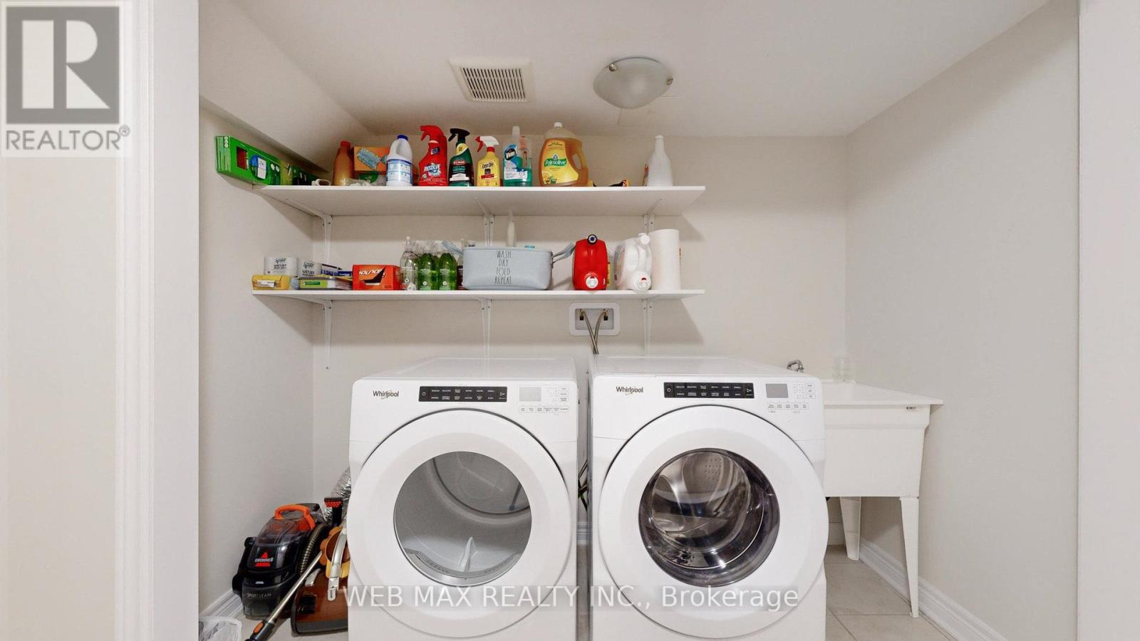 213 Wisteria Way, Oakville, Ontario  L6M 1R1 - Photo 28 - W12996616