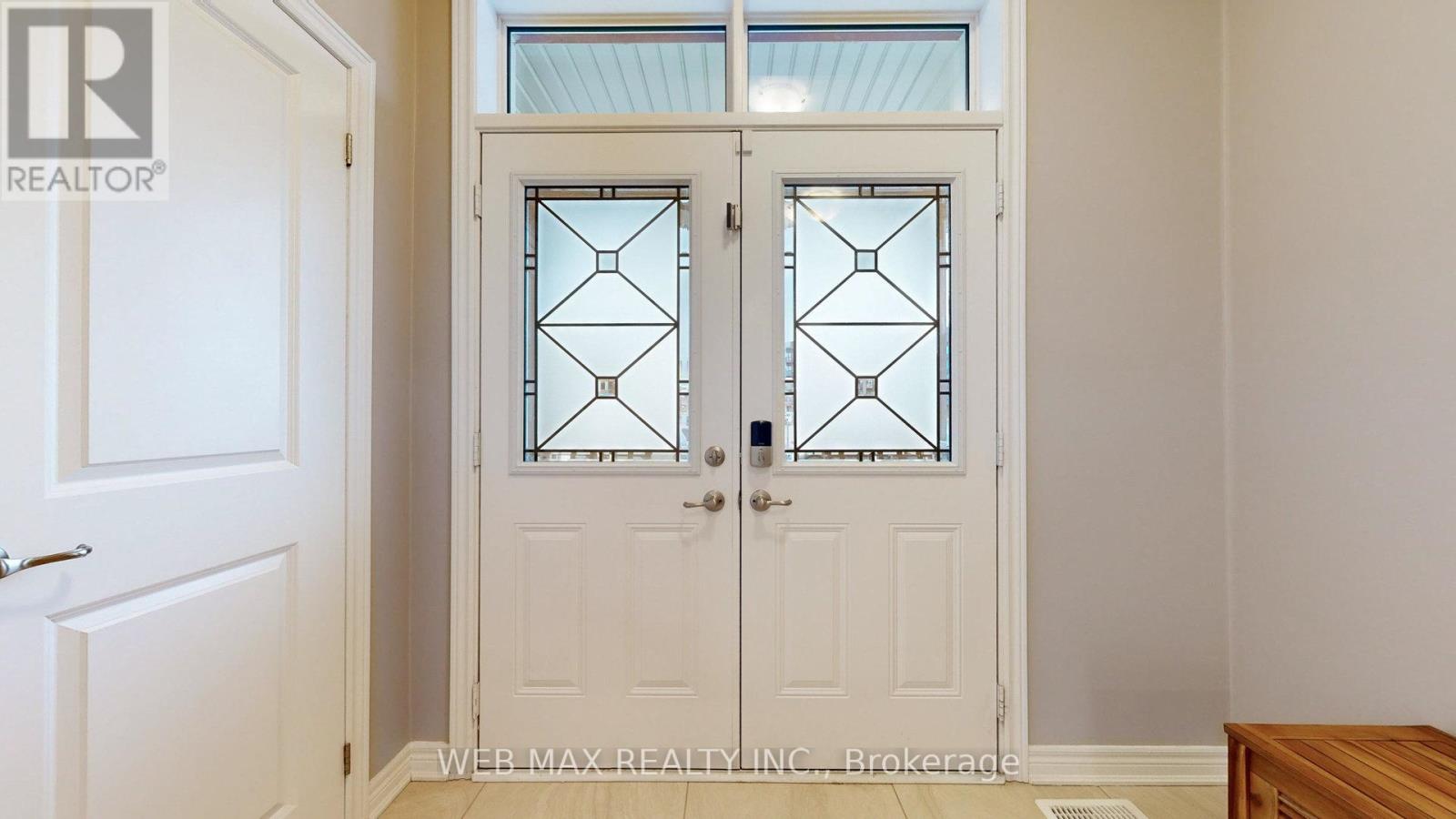 213 Wisteria Way, Oakville, Ontario  L6M 1R1 - Photo 3 - W12996616