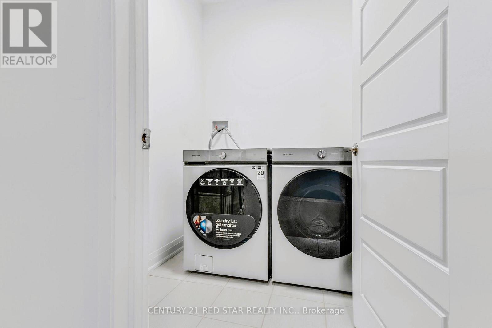 3251 Harasym Trail, Oakville, Ontario  L6M 5N6 - Photo 36 - W12996632