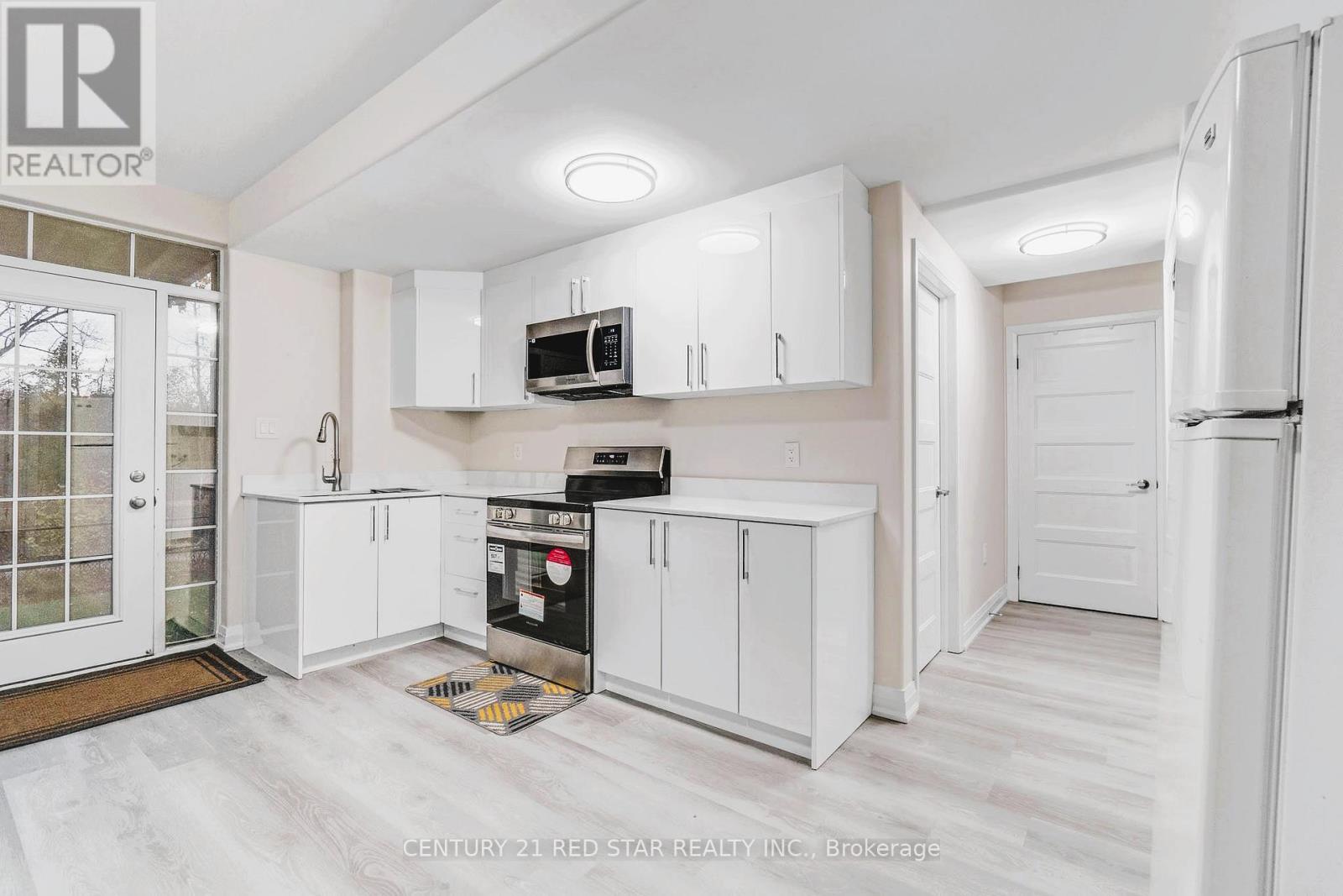 3251 Harasym Trail, Oakville, Ontario  L6M 5N6 - Photo 40 - W12996632