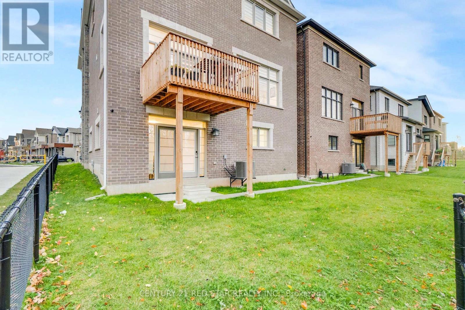 3251 Harasym Trail, Oakville, Ontario  L6M 5N6 - Photo 47 - W12996632