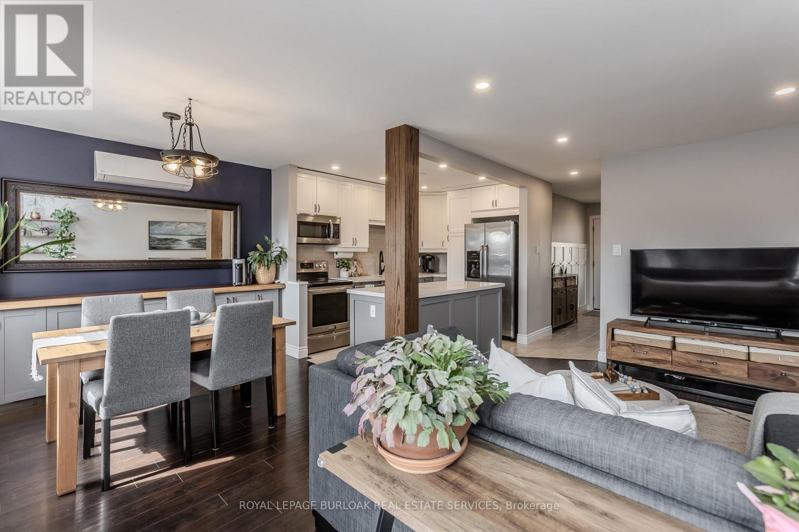 71 - 528 Sheraton Road, Burlington, Ontario  L7L 4B2 - Photo 18 - W12996668