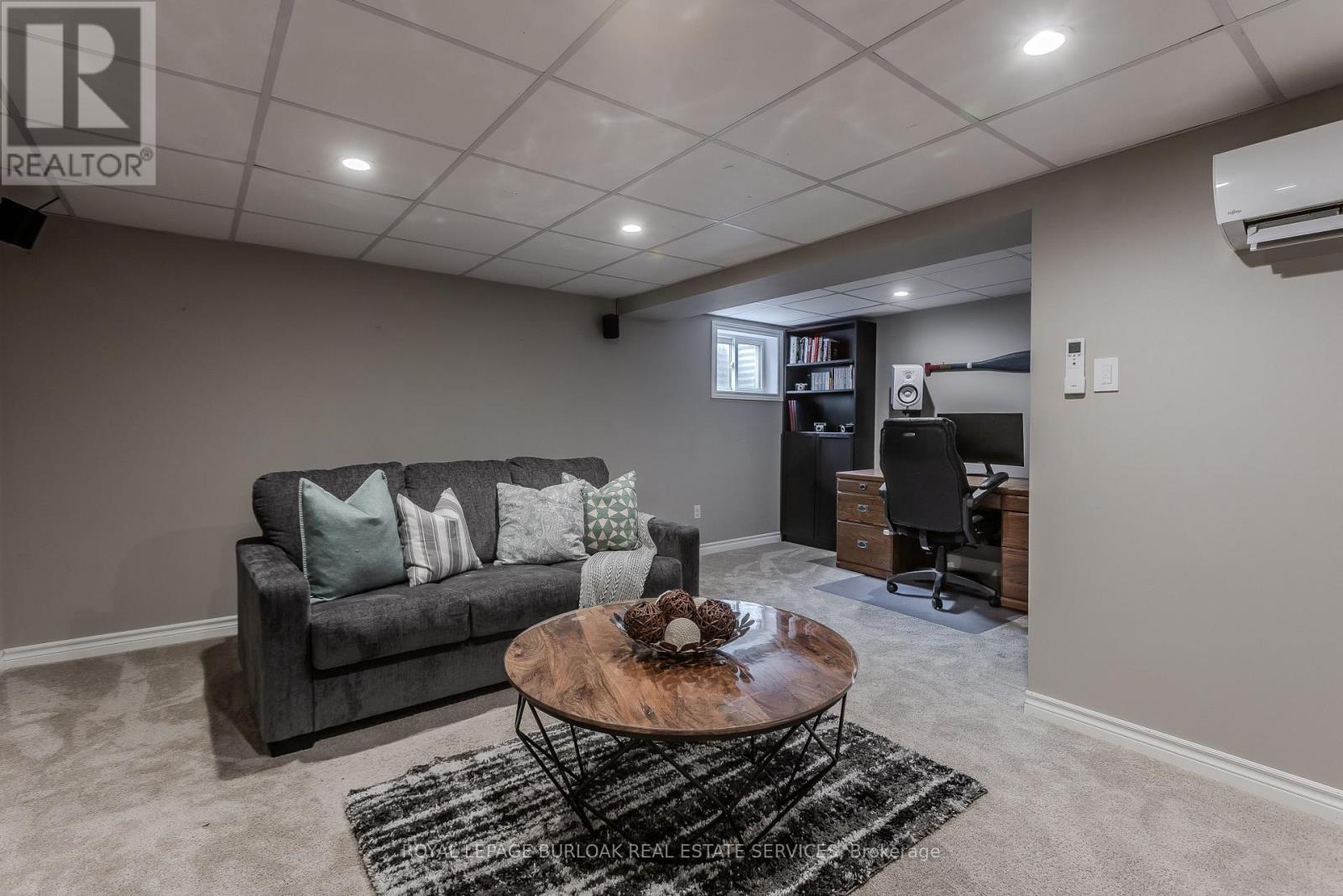 71 - 528 Sheraton Road, Burlington, Ontario  L7L 4B2 - Photo 37 - W12996668