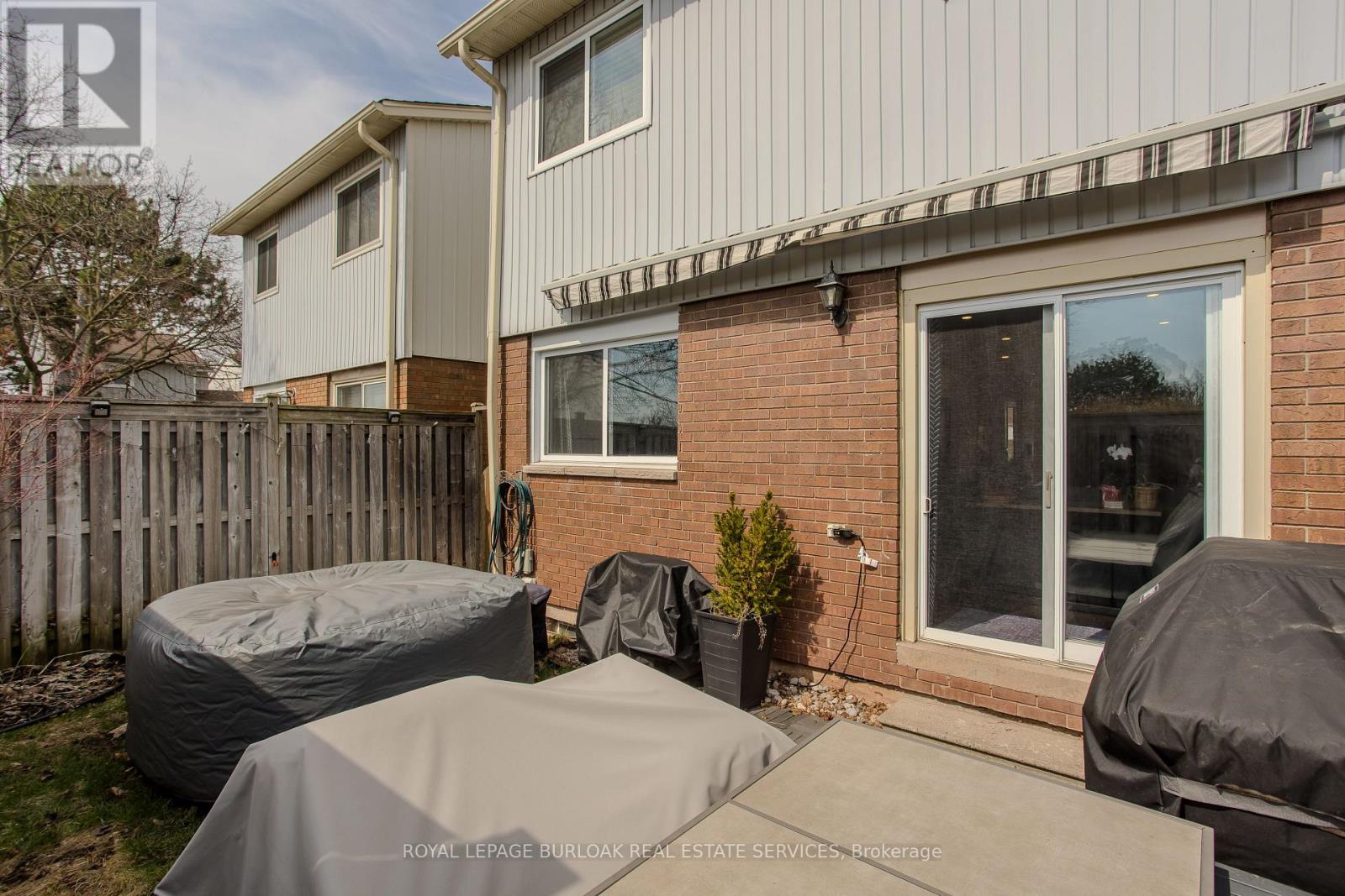 71 - 528 Sheraton Road, Burlington, Ontario  L7L 4B2 - Photo 42 - W12996668