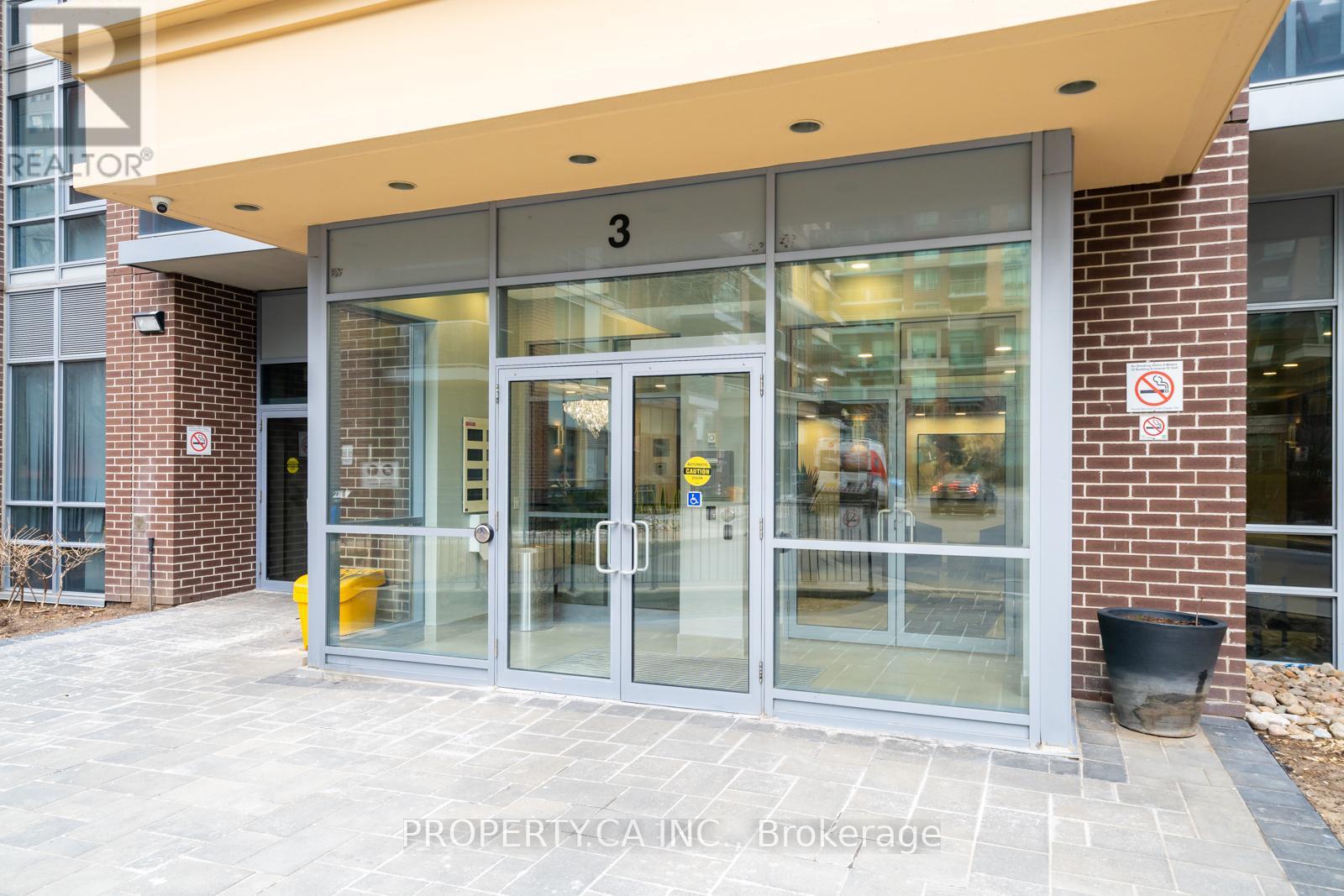 Lph06 - 3 Michael Power Place, Toronto, Ontario  M9A 0A2 - Photo 13 - W12996678