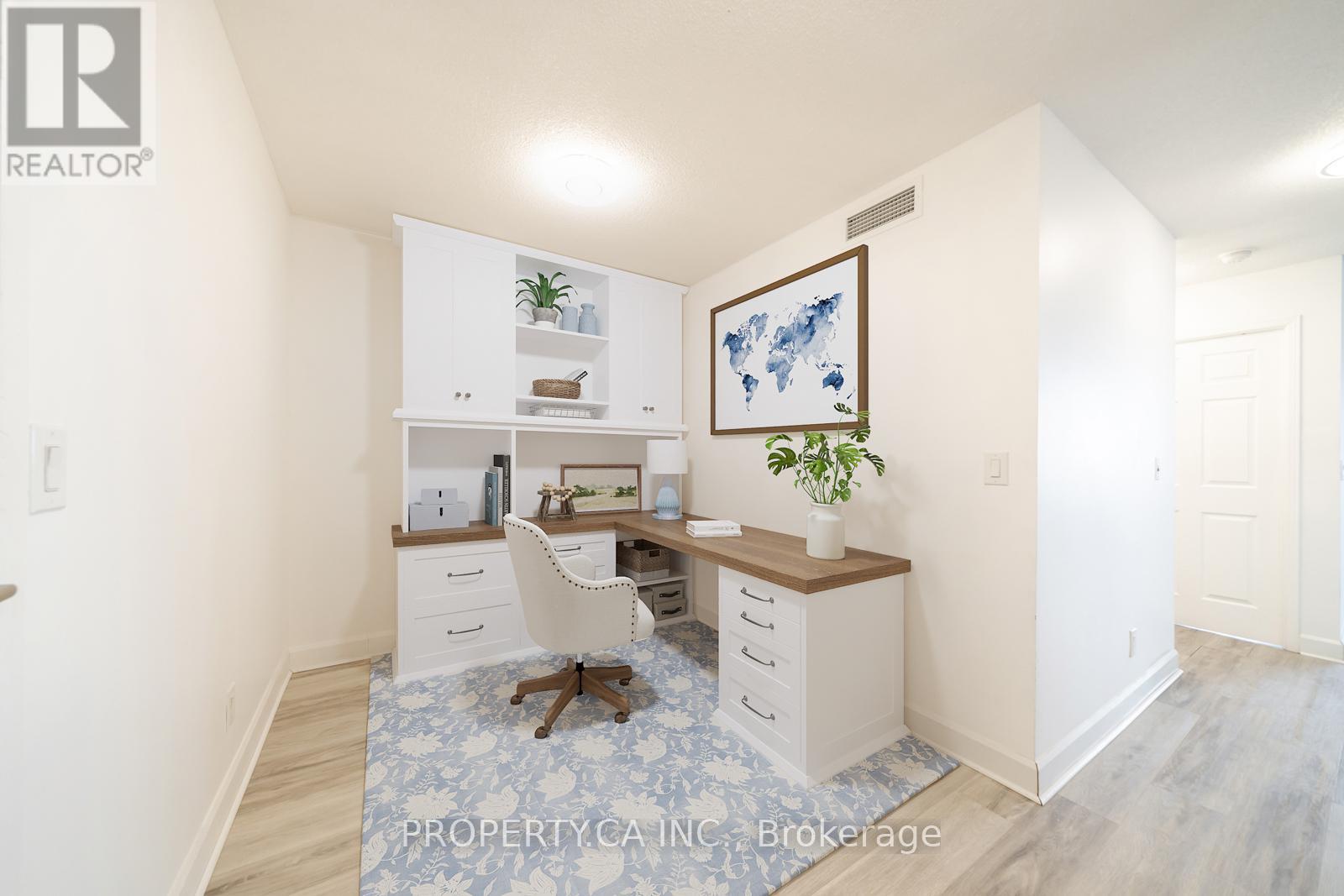 Lph06 - 3 Michael Power Place, Toronto, Ontario  M9A 0A2 - Photo 5 - W12996678