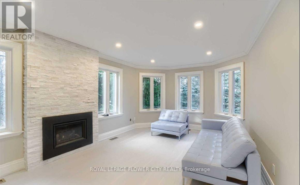 27 Mccauley Drive, Caledon, Ontario  L7E 0B6 - Photo 14 - W12996684