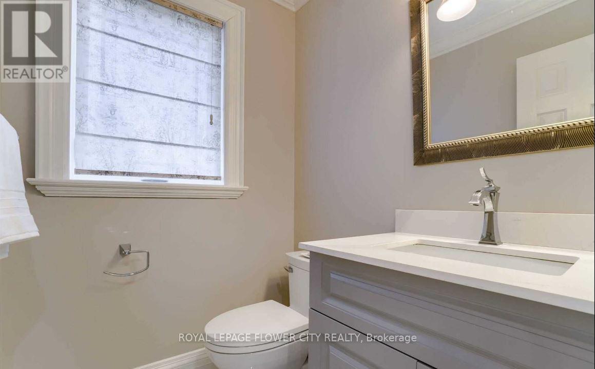 27 Mccauley Drive, Caledon, Ontario  L7E 0B6 - Photo 17 - W12996684