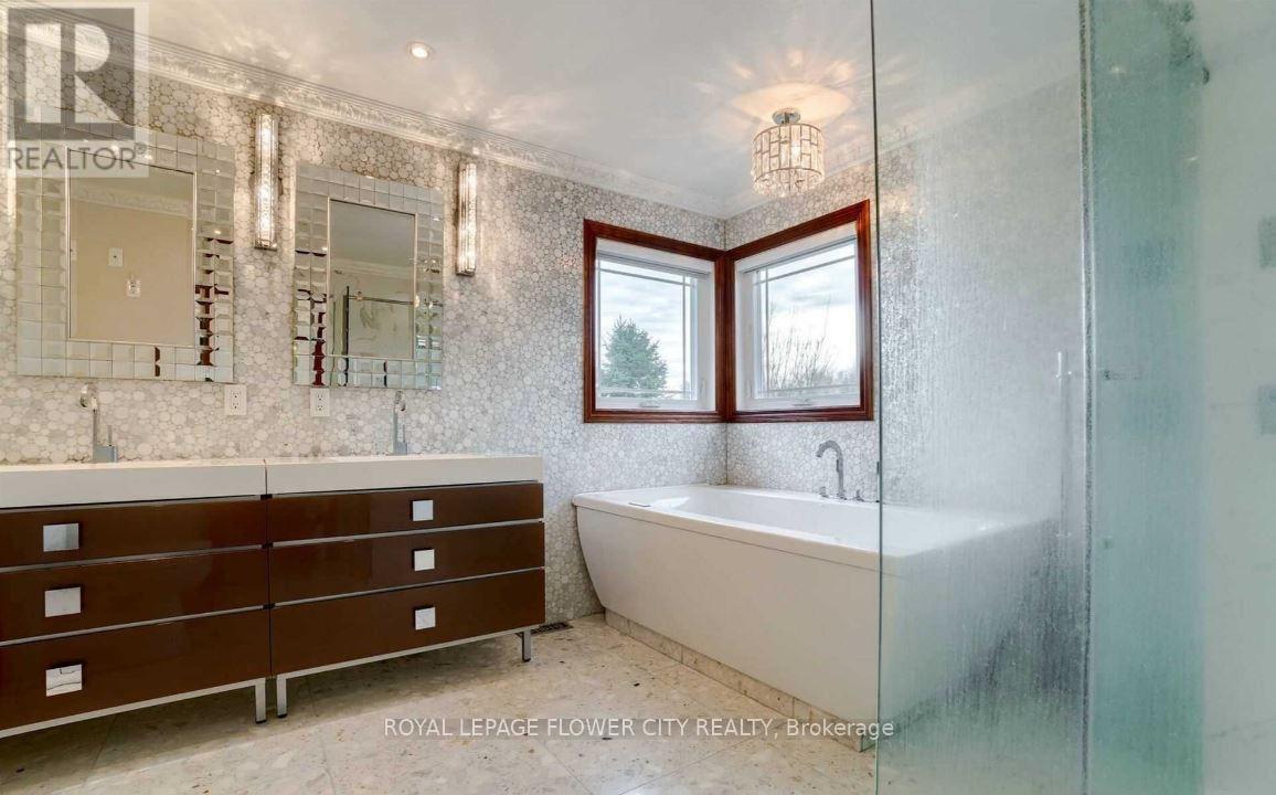 27 Mccauley Drive, Caledon, Ontario  L7E 0B6 - Photo 20 - W12996684