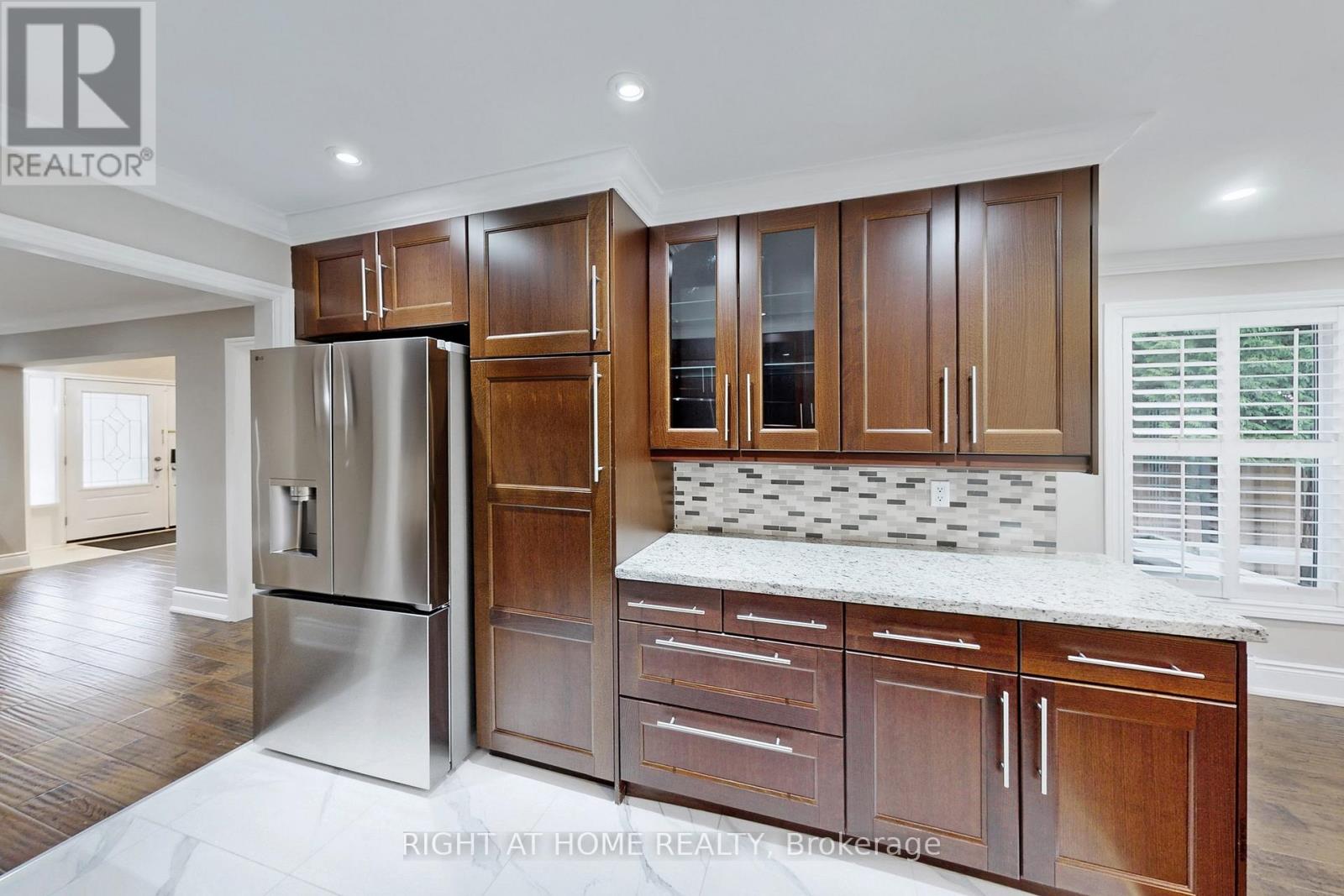 5301 Heritage Hills Boulevard, Mississauga, Ontario L5R 2J8 - Photo 16 - W12996686