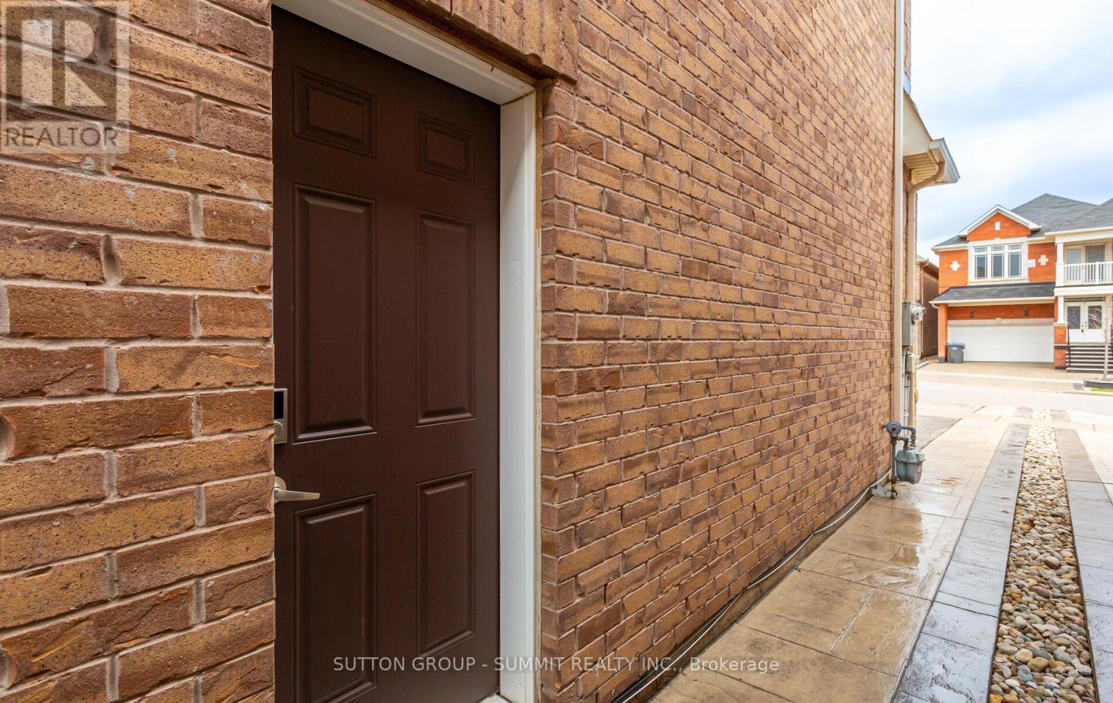 10 Elmcrest Drive, Brampton, Ontario  L6Y 5T7 - Photo 24 - W12996690