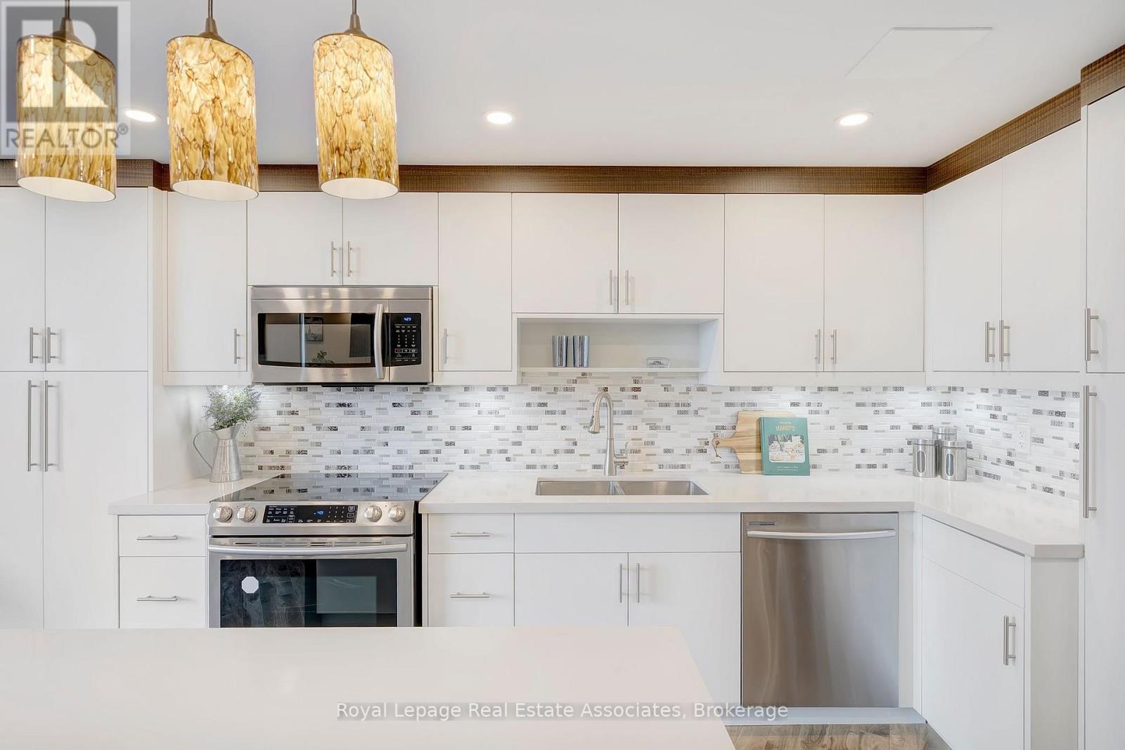 1406 - 335 MILL ROAD W, Toronto, Ontario