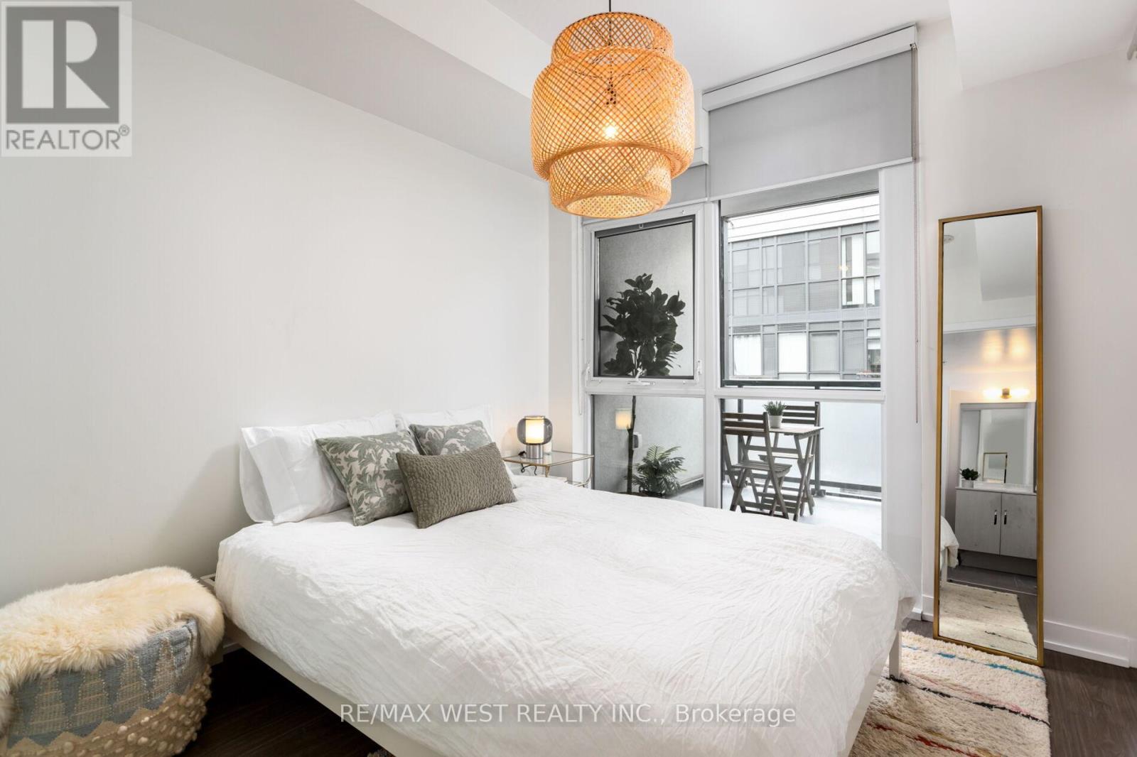 603 - 36 Howard Park Avenue, Toronto, Ontario  M6R 0A5 - Photo 27 - W12996710