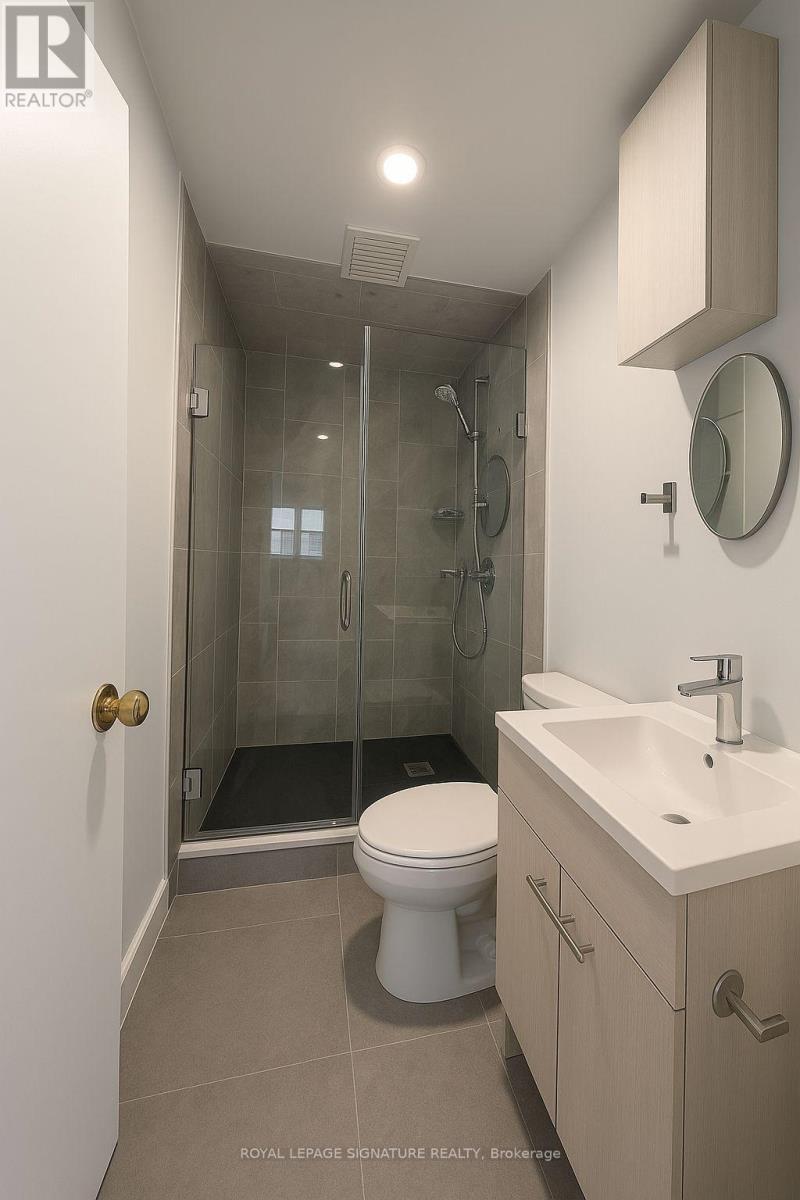 2 - 2798 Lakeshore Boulevard W, Toronto, Ontario  M8V 1H5 - Photo 4 - W12996714
