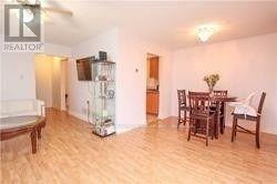 9 Salem Court, Brampton, Ontario  L6V 4J8 - Photo 7 - W12996724